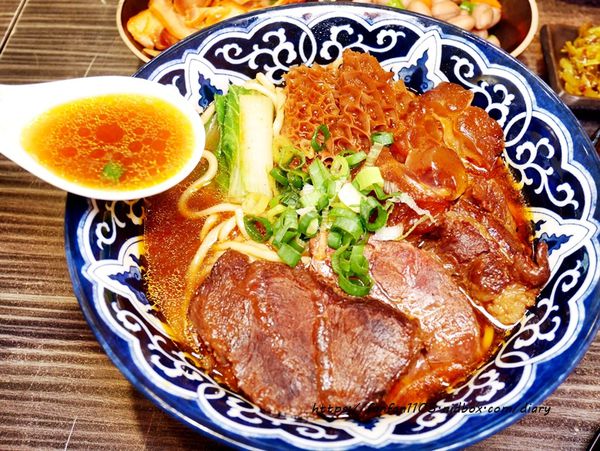 【宜蘭美食】牛雞匠舖 #牛肉麵 #手工熬煮天然湯頭 #雞湯 #宜蘭小吃 #宜蘭大學 (21).JPG