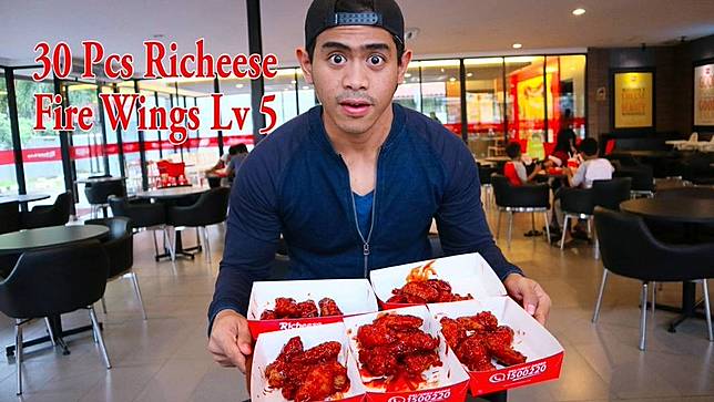 5 Food Vlogger Wajib Follow Bagi Kamu yang Suka Makan Enak