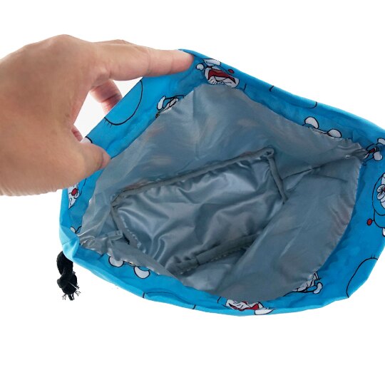 寬底容量足夠 放得下便當盒 束口手提外出超便利 也可當分類收納包