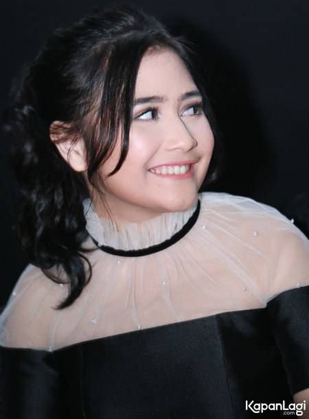 Cerita Prilly Latuconsina Nekat Ingin Bisa Lihat Makhluk Gaib