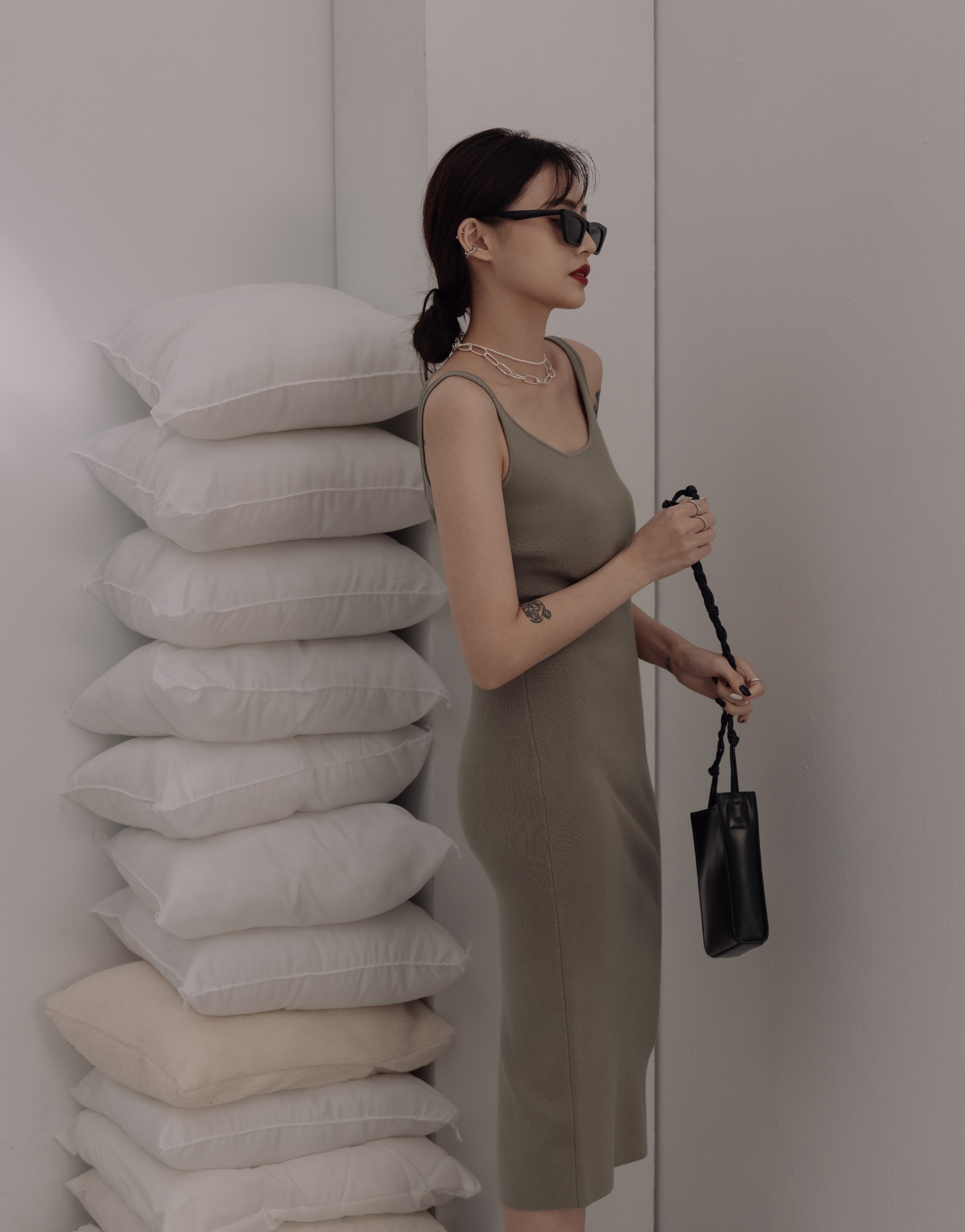 & IN THING 合身針織洋裝-PAZZO