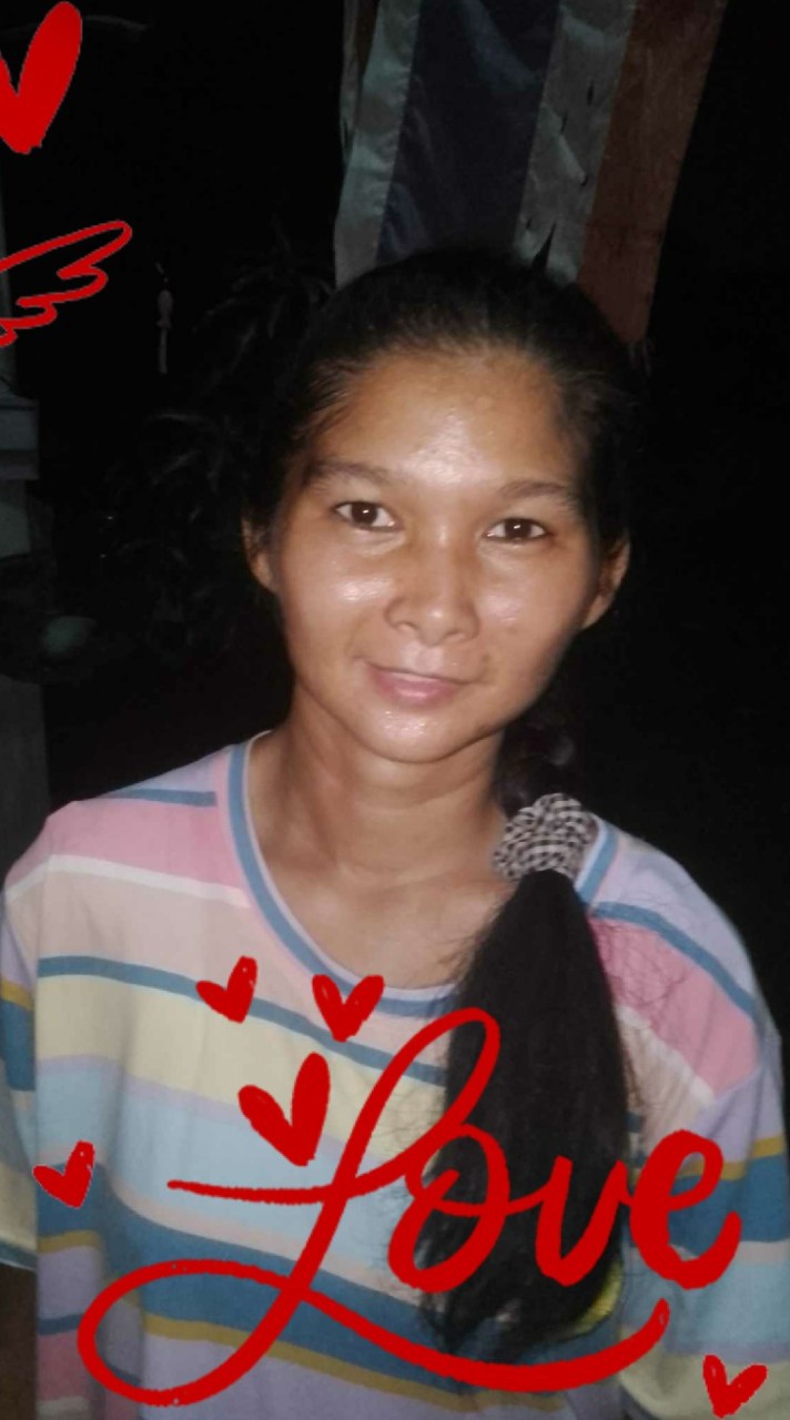 น.ส.ช่อชบา ต้นสน