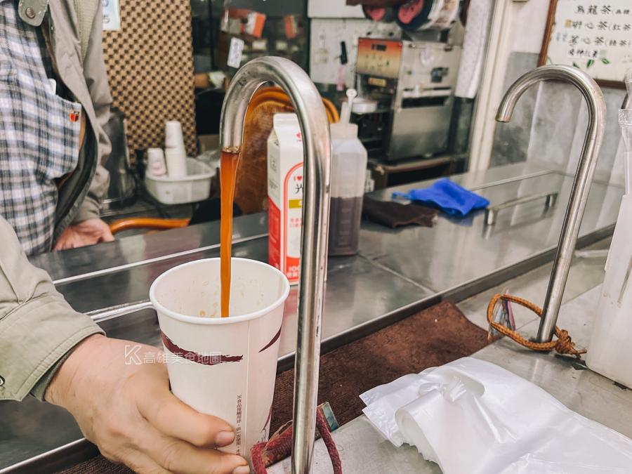 (高雄美食地圖專題)鹽埕奶茶一條街～精選五家新樂街人氣奶茶，奶茶控的你必追。