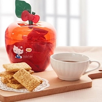 HELLO KITTY 老楊鹹蛋黃方塊酥 蘋果造型禮盒(CAT)