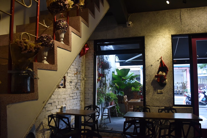 美食推薦！宜蘭輕食餐廳【莎菈菈】用智能活氧機清洗蔬果的沙拉定食（木盆沙拉）美味好吃又健康！ @秤瓶樂遊遊