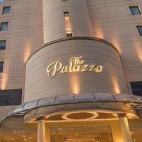 Staff The Palazzo , Sea side, Hip