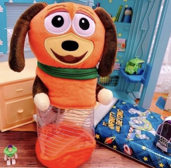 迪士尼 玩具總動員4 日本透明肚肚筆袋 彈簧狗 熊抱哥 火腿豬 造型筆袋 收納袋 彈簧狗款 COCOS DK600