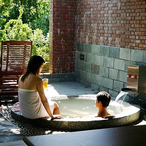 ●平日使用，假日加價$1800n●無限想像的悠閒空間n●深山中的香格里拉