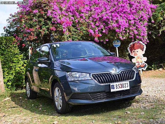平價也有安全輔助 100萬元內acc Aeb車款總覽 Mobile01 Line Today