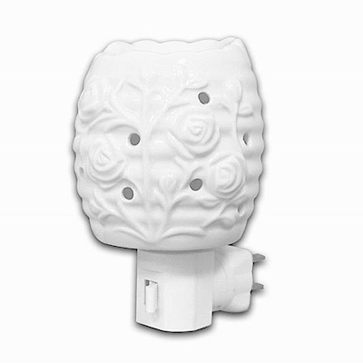 溫暖黃光 精油薰香 造型美觀 360度旋轉插頭 可添加精油，增加薰香功能 兩入超值組合