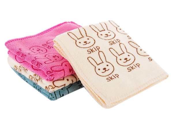 兔子小方巾30x30cm (1條入) 3色可選【D020434】擦手巾／清潔抹布，還有更多的日韓美妝、海外保養品、零食都在小三美日，現在購買立即出貨給您。