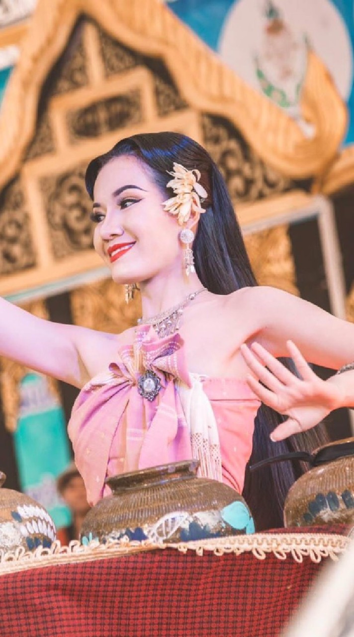 สืบ สาน ศิลป์ฯ 🎤บ้านโปงลาง🪕