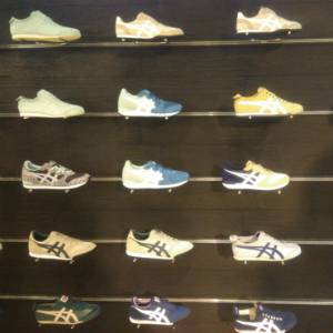 onitsuka tiger paskal