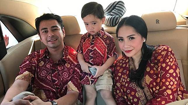 Gaya Lucu 5 Anak Selebriti di Hari Lebaran 2017