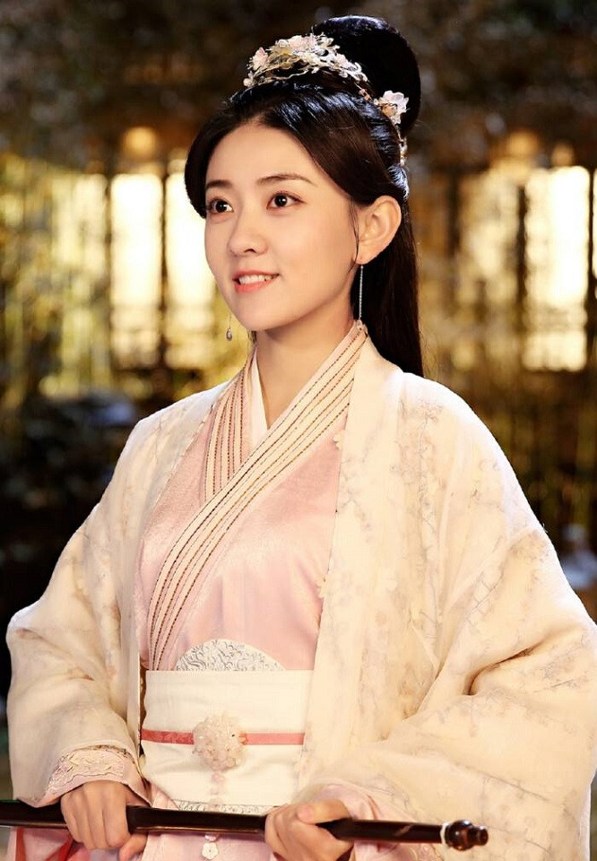 微博評選古裝網劇十大女神7：梁潔《雙世寵妃》系列、《你是我的命中注定》、《不說謊戀人》