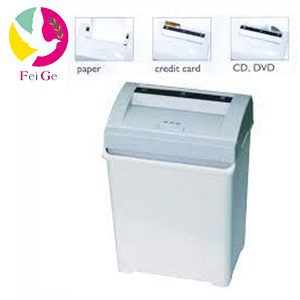 #歐元 #EURO #C-180 #碎紙機★ 適合個人、家庭及SOHO族★ 可碎信用卡、光碟及一般紙張★ 自動感應碎紙，具前進、後退、停止功能★ 過熱保護自動停機裝置★ 三道分離式入口★ 機身輕巧不佔