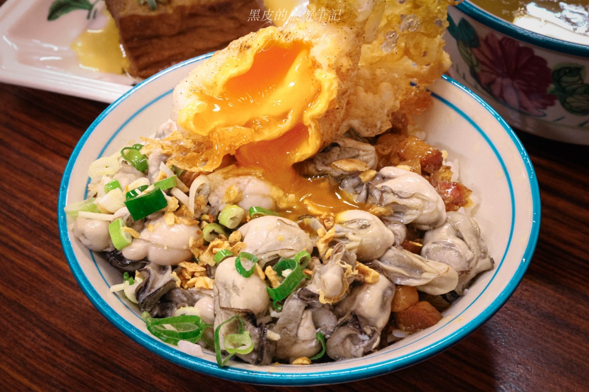 暑假準備衝一波！花蓮10家「從早吃到晚」美食攻略：黃金梅子雞、排隊臭豆腐