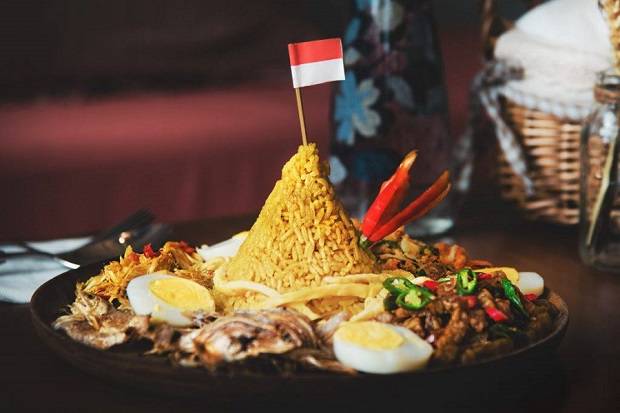 Asal Usul Tumpeng Yang Disebut Sebut Identik Dengan Agama Hindu Sindonews Line Today