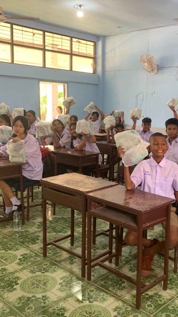 ห้องที่ปรึกษา ม.2/2