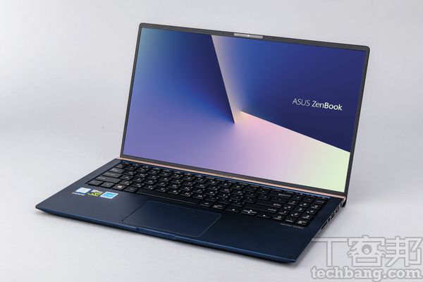 Asus ZenBook 15－ 最小的15吋輕薄筆電