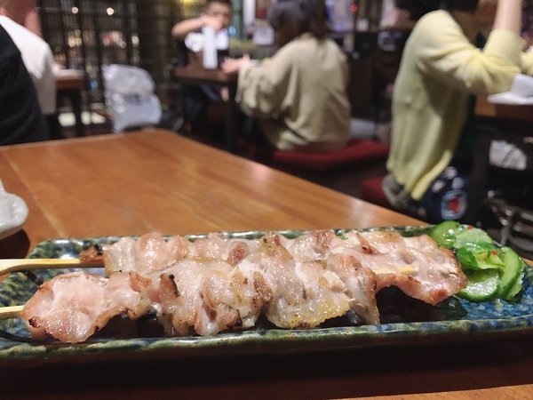 「花蓮旅遊」花蓮租車三天二夜輕旅行自駕遊，盛夏消暑追鯨趣-花蓮永宬租車，老時光燒肉酒肴，欣欣麵館不是麵店，小花公寓民宿與窩WOW青年旅館直擊分享