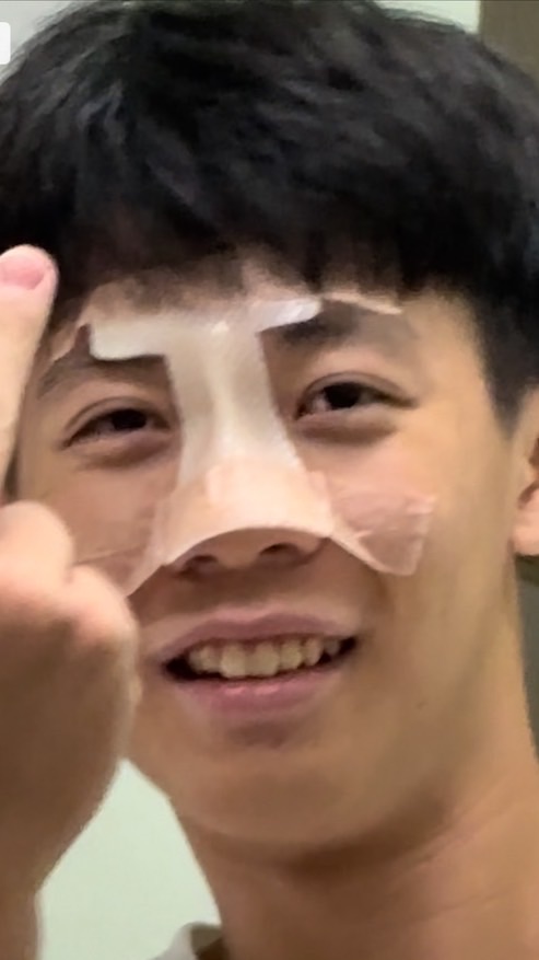 三小