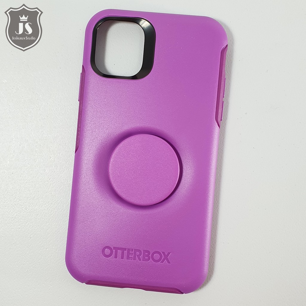 讓iPhone比以往更容易掌握。OtterBox X PopSockets讓您盡情展現您的品味產品特點:●纖巧時尚：時尚的外型展現您的獨特風格●精確貼合：不論是開關還是靜音按鈕的貼合設計，猶如裸機的使