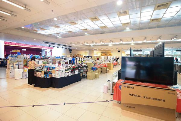 【FY家電挑戰全台最低價！！】全部家電原廠授權原廠保固！夏季家電價格全面４折起，冷氣更是優惠，還有多項好禮，更有其它品牌衣服、兒童玩具等商品一次買齊-三重家電特賣會