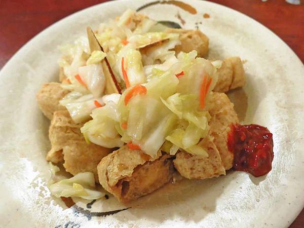 【桃園美食】傳丞美食大腸紅麵線-酥酥脆脆超香的臭豆腐 【桃園美食】傳丞美食大腸紅麵線-酥酥脆脆超香的臭豆腐