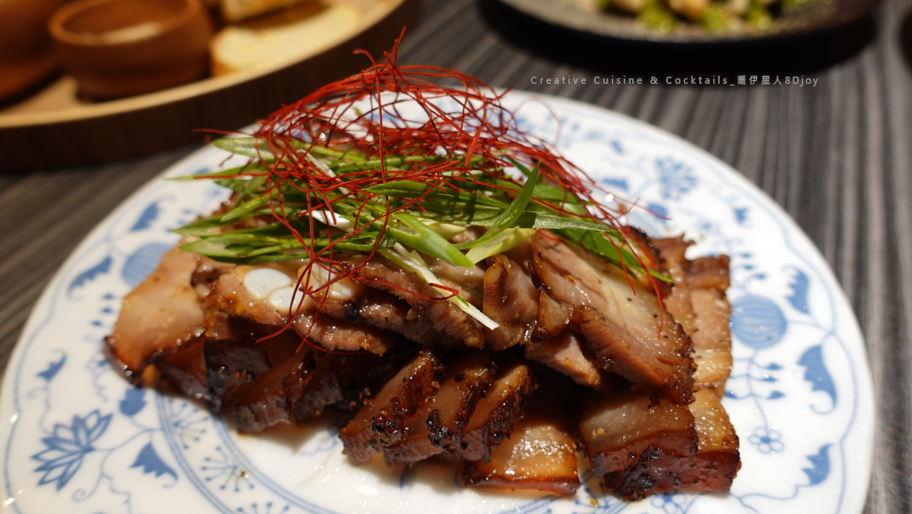 信義遠百a13福來許茶餐酒館_豬.png