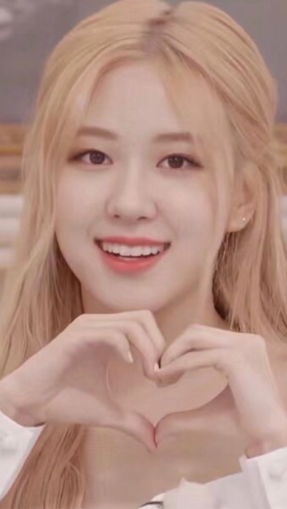 夢瑤瑤的聊天室💕｜手帳🫶｜K pop｜通通都可以進來wa👀😳