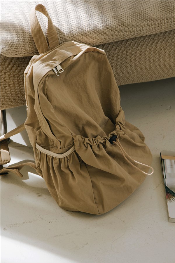 超輕量皺皺雙肩包