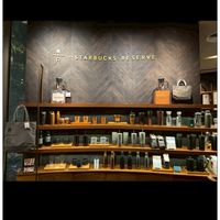 Starbucks Gaysorn Shopping Centre
