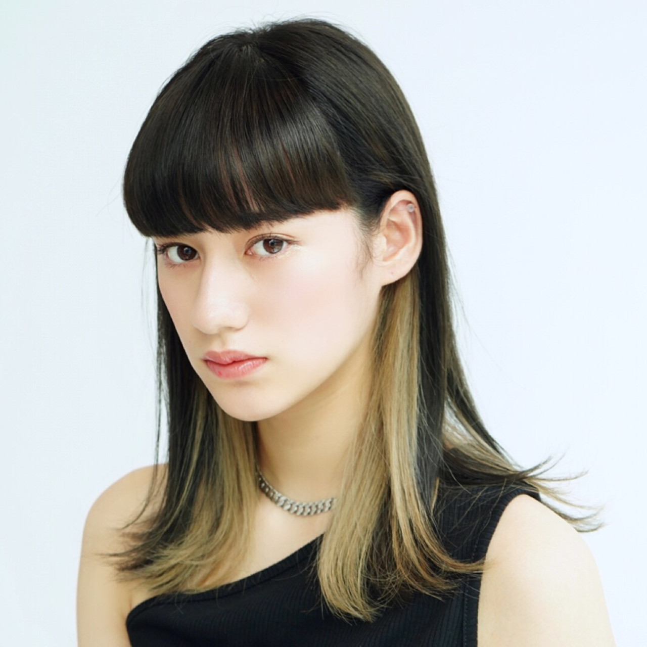 おしゃれの最先端は韓国風 フルバング