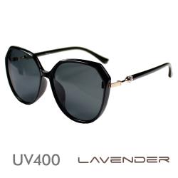 ◎百貨公司專櫃品牌，每支眼鏡都配有精美眼鏡盒與拭鏡袋|◎每款均為TAC偏光鏡片，具抗UV400阻隔紫外線|◎兼具時尚的潮流與典雅的氣質，擁有一支為自己形象加分的太陽眼鏡品牌:Lavender品牌定位: