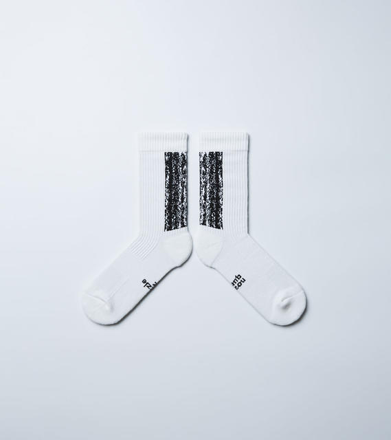 男神彭于晏也在穿！5個時尚穿搭「襪子品牌」推薦，腳下造型是決勝關鍵！