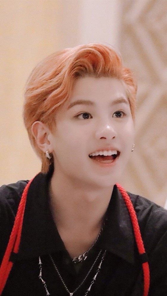 黃明昊Justin💖💖