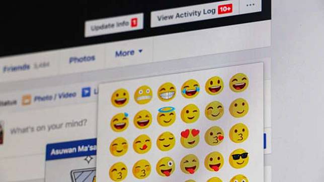 Download 4400 Gambar Emoji Cemburu Terbaik Gratis