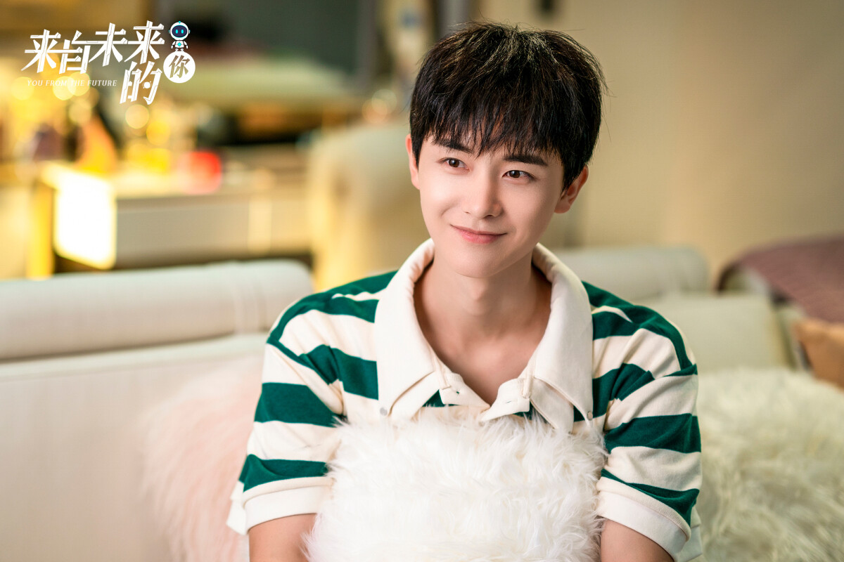 八月定檔陸劇！《七時吉祥》開播熱度高，《灼灼風流》有周翊然，《25小時戀愛》超高甜