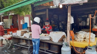 肉豆公菜市場 | 傳統早餐 | 豆漿米漿 | 饅頭割包 | 前鎮五甲的銅板早點