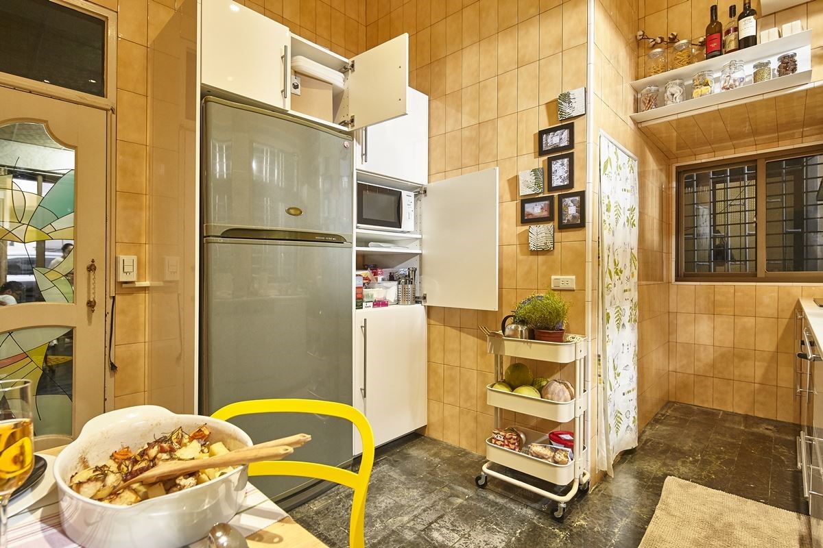 運用家具櫃體：METOD 廚櫃組合、UTRUSTA 抽屜面板。