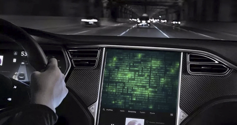 Tesla 重新編寫 Autopilot 程式碼