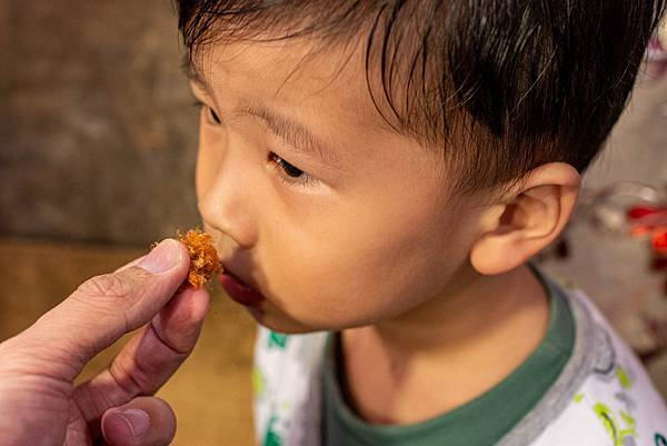 【桃園美食】胖子肉鬆順味香肉類大王-隱身在市場裡40年老字號肉鬆肉乾名店