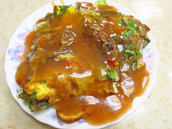 【台北美食】圓環邊蚵仔煎-寧夏夜市裡的超人氣排隊美食 【台北美食】圓環邊蚵仔煎-寧夏夜市裡的超人氣排隊美食