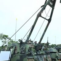 幕N僚C職O團