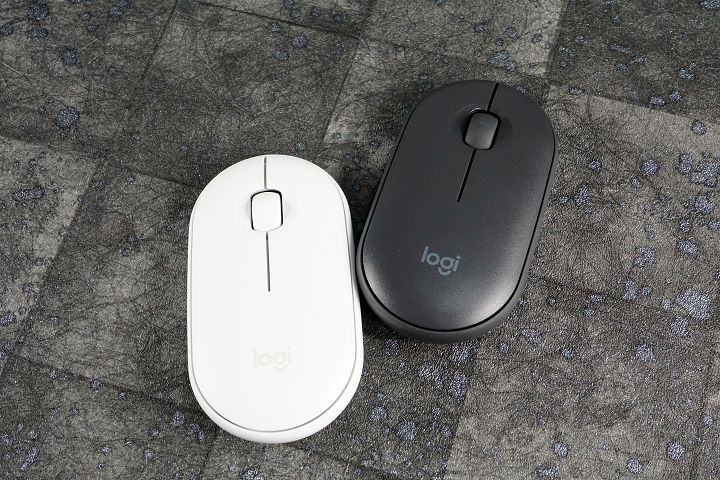 M340 滑鼠外型就有如鵝卵石般圓潤。