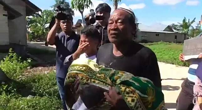 Gara-Gara Beda Pilihan Caleg, Makam Kakek dan Cucu di Gorontalo Dipindah