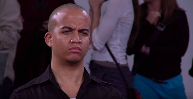 Mantan Sepasang Kekasih Bertemu Lagi Setelah 30 Tahun, Tanpa Berkata Apapun, Ini yang Mereka Lakukan