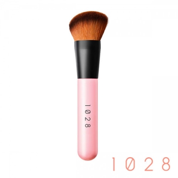 兩用型底妝刷圓弧斜角刷頭能快速打造薄透妝效