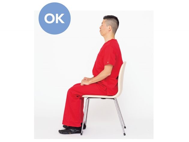 座ったままの手軽なストレッチ 背伸びで姿勢をリセット クロワッサン Online